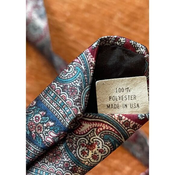 Tie   - Picture 4 of 4